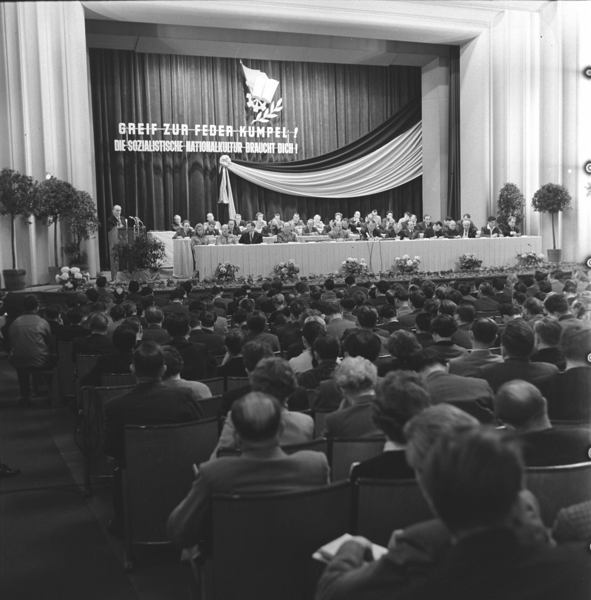 1. Bitterfelder Konferenz, 24. April 1959, Konferenzsaal