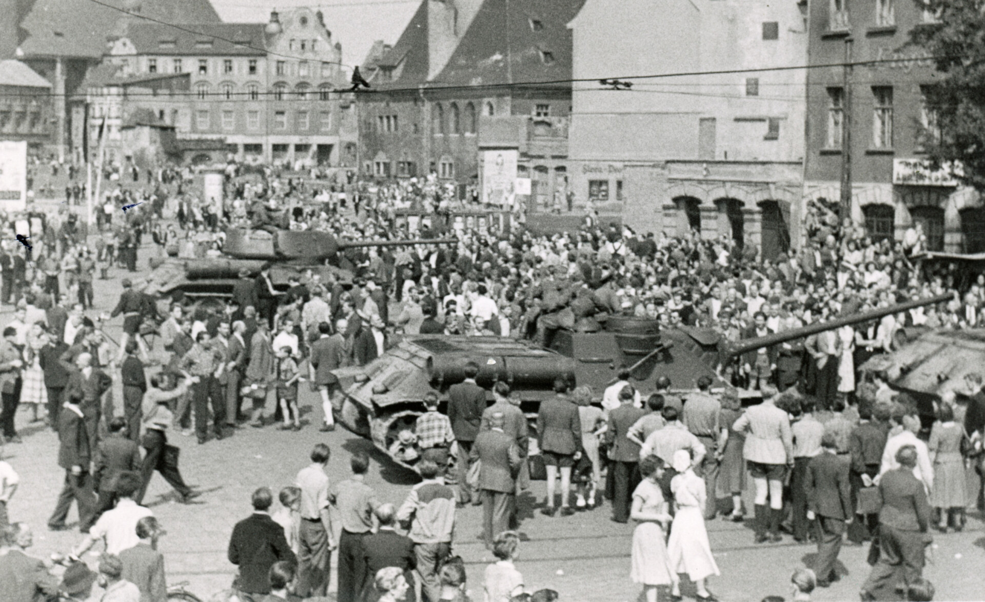 Panzer auf dem Holzmarkt in Jena, 17. Juni 1953.