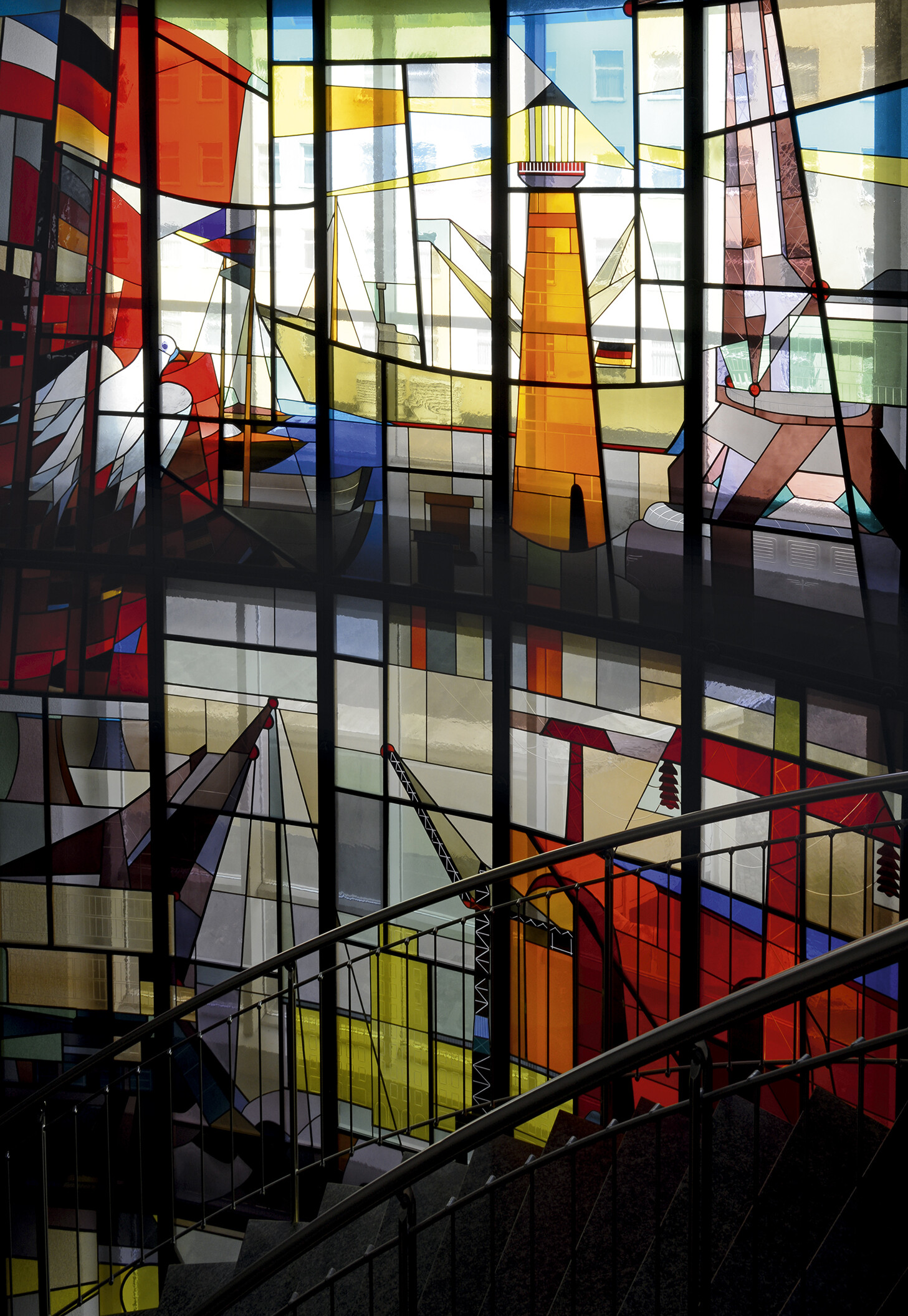 Detail der monumentalen Fensterwand mit Schiff- beziehungsweise Seefahrtsmotiven des ehemaligen Gewerkschaftshaus in Magdeburg, Walter Bischof 1959